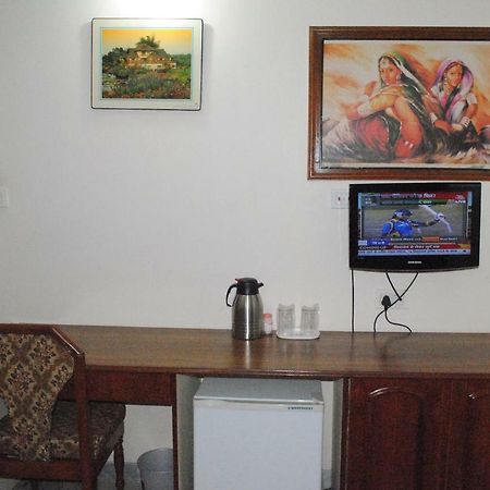 Geetco Hotel Jalor ภายนอก รูปภาพ