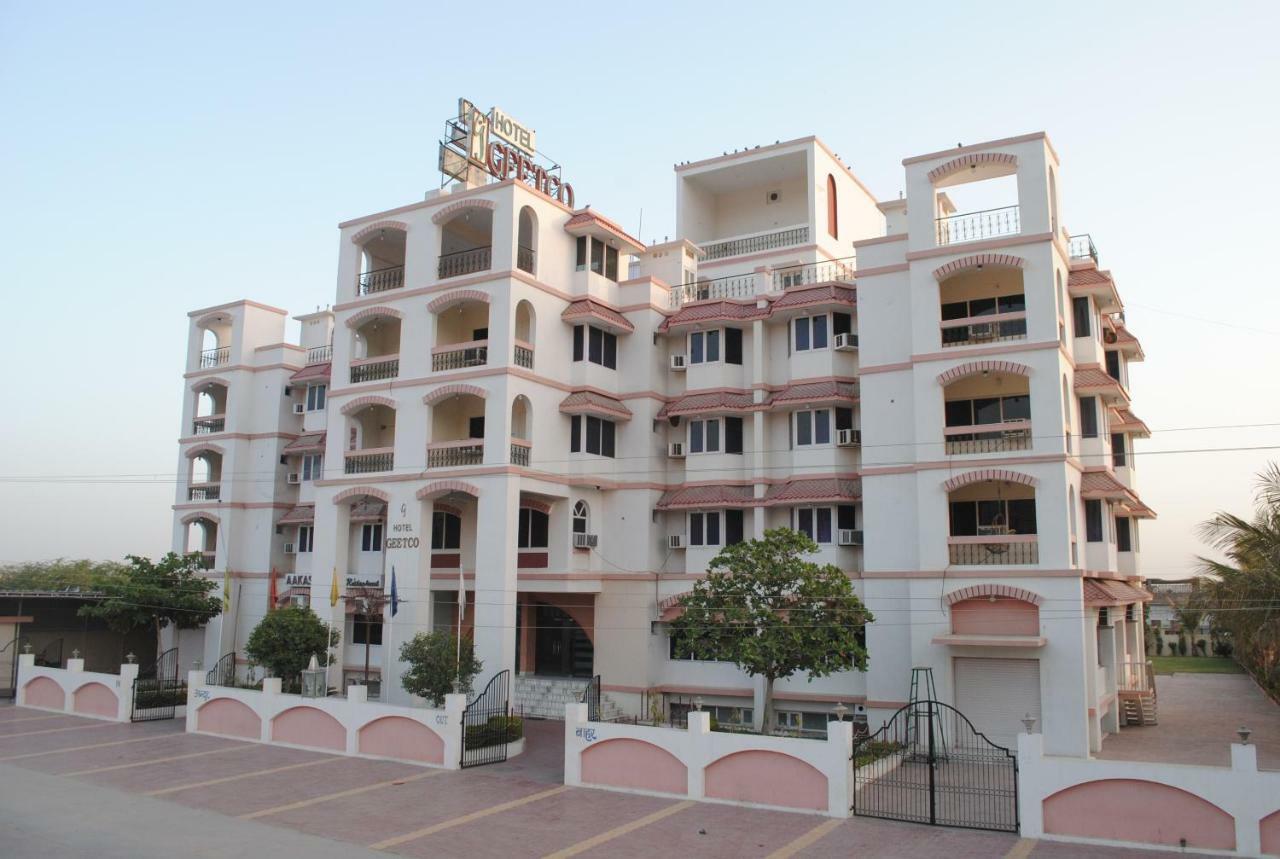 Geetco Hotel Jalor ภายนอก รูปภาพ